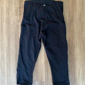 Lululemon black leggings